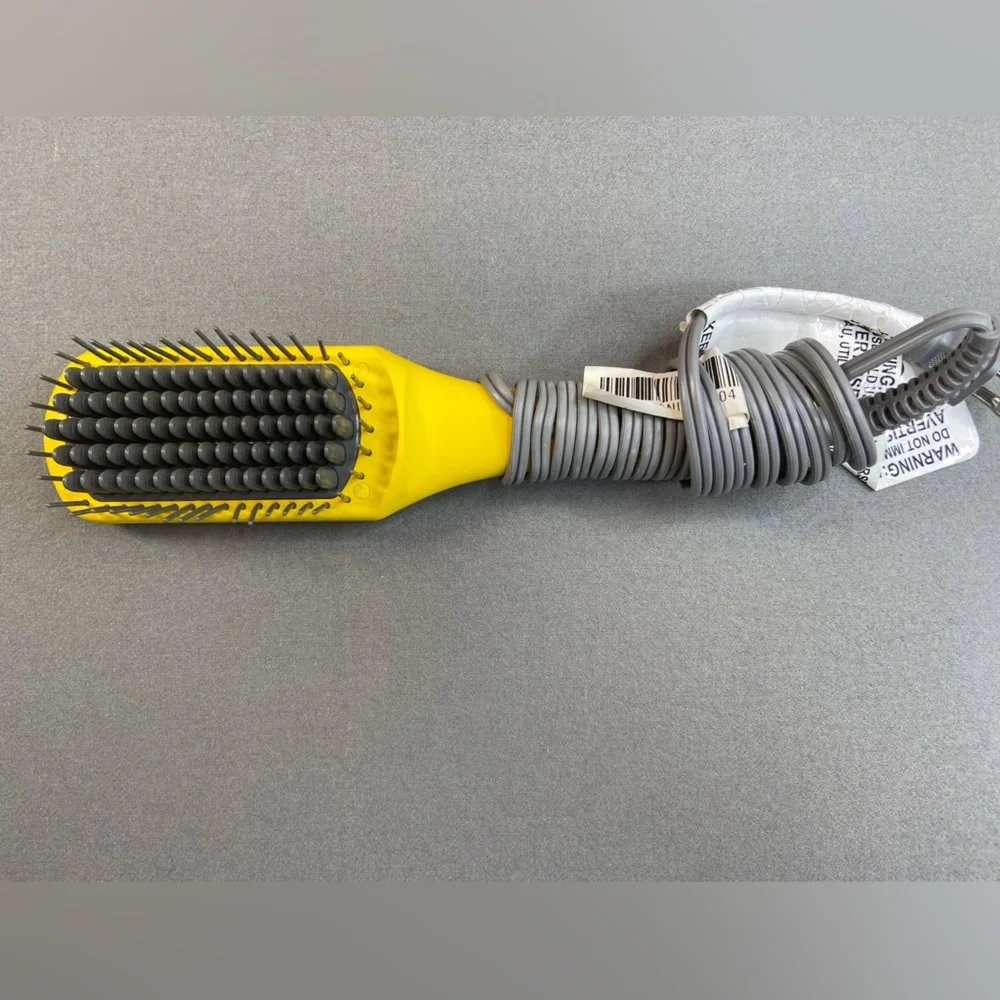 Drybar the Brush‎ Crush Heated Straightening Brush